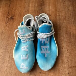 Pharrell x Adidas NMD Hu "Peace" – Blue Dash